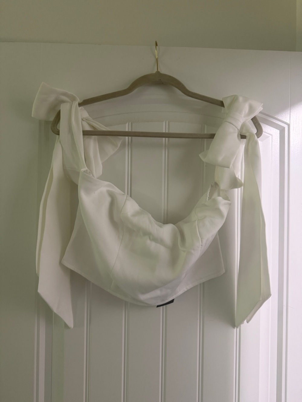 SHEIN White Tie-Shoulder Crop Top